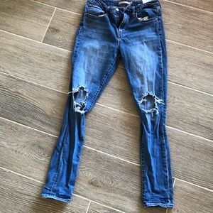 Levi jeans